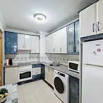 Alo Oasis Family Apartment Estepona