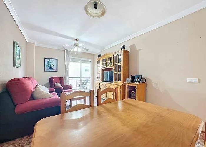 Alo Oasis Family Εστεπόνα